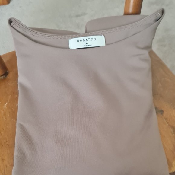Aritzia Brand New Padded Bodysuit - Picture 1 of 4